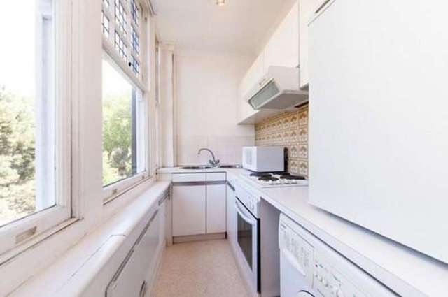  Image of Flat for sale in Embankment Gardens London SW3 at Chelsea London Chelsea Embankment, SW3 4LJ