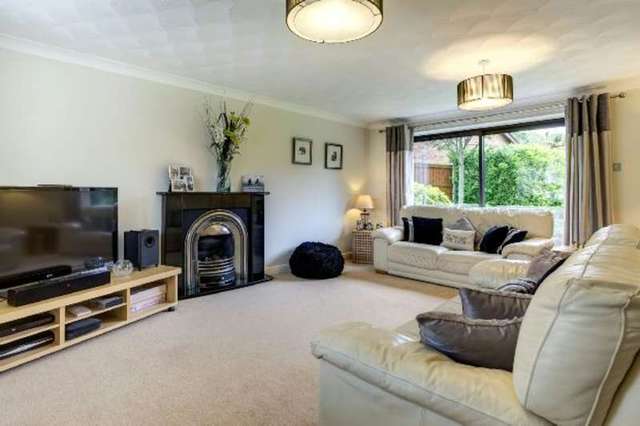 Image of 5 bedroom Detached house for sale in Ennerdale Drive Congleton CW12 at Ennerdale Drive  Congleton, CW12 4FR