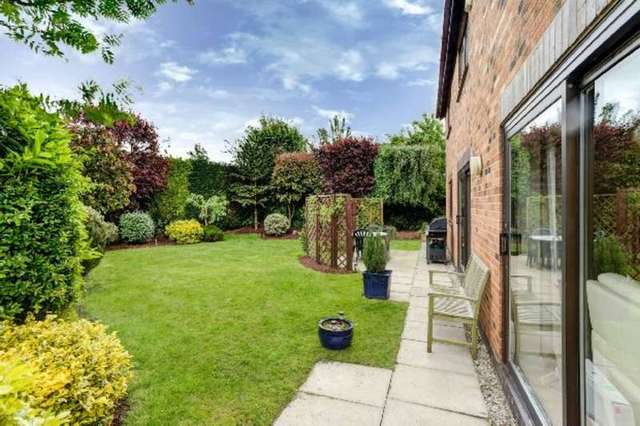  Image of 5 bedroom Detached house for sale in Ennerdale Drive Congleton CW12 at Ennerdale Drive  Congleton, CW12 4FR