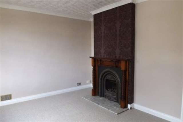  Image of 3 bedroom Detached house to rent in Ernan Close South Ockendon RM15 at South Ockendon, RM15 5EN