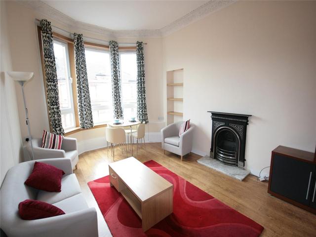  Image of 2 bedroom Flat to rent in Eskdale Street Glasgow G42 at Crosshill Glasgow Glasgow, G42 8UD