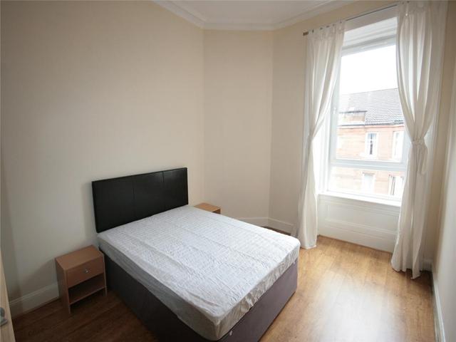  Image of 2 bedroom Flat to rent in Eskdale Street Glasgow G42 at Crosshill Glasgow Glasgow, G42 8UD