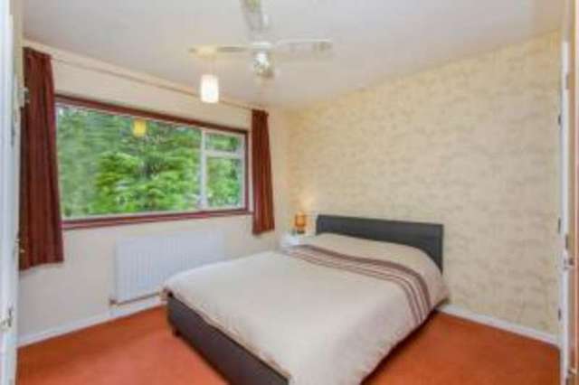  Image of 5 bedroom Detached house for sale in Eynsford Close Leicester LE2 at Oadby Leicestershire Oadby, LE2 2LN