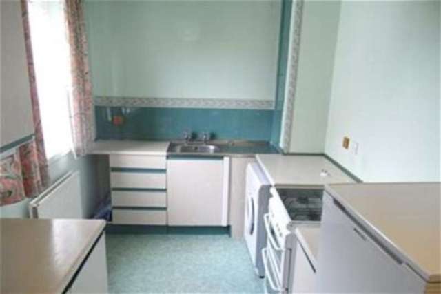  Image of 2 bedroom Flat to rent in Falkland Drive East Kilbride Glasgow G74 at Glasgow, G74 1JG