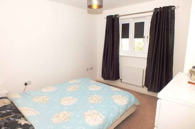 Image of 2 bedroom Semi-Detached house for sale in Walker Drive Faringdon SN7 at Faringdon Oxfordshire, SN7 7FY