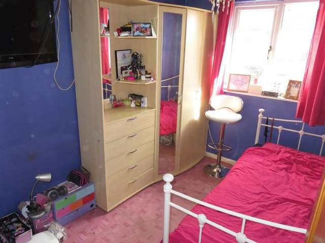  Image of 3 bedroom Town House for sale in Farmhouse Way Willenhall WV12 at Willenhall, WV12 4AJ