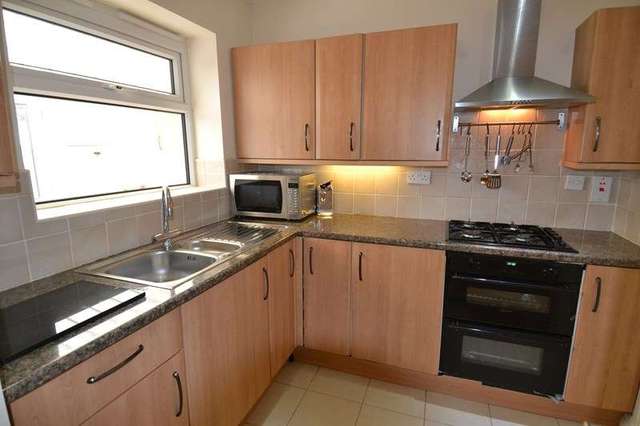 Image of 3 bedroom Semi-Detached house for sale in Farren Road Northfield Birmingham B31 at Farren Road Northfield Birmingham, B31 5HW