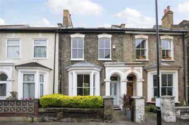  Image of 3 bedroom Terraced house for sale in Fassett Square London E8 at Hackney London Hackney, E8 1DQ