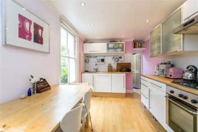  Image of 3 bedroom Terraced house for sale in Fassett Square London E8 at Hackney London Hackney, E8 1DQ