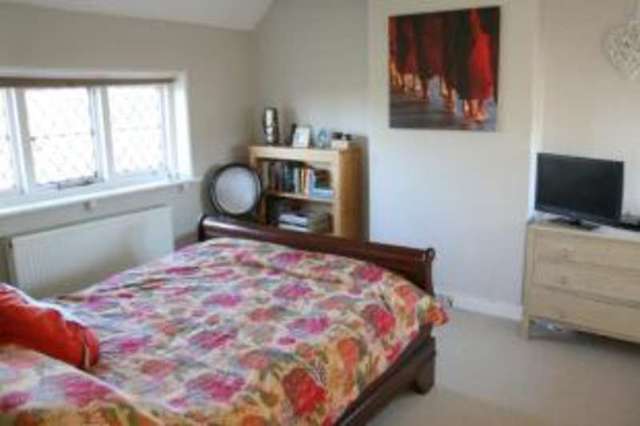  Image of 3 bedroom Detached house for sale in Felpham Road Felpham Bognor Regis PO22 at Felpham West Sussex Felpham, PO22 7DA