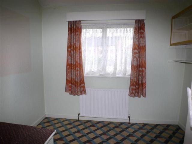  Image of 3 bedroom Semi-Detached house for sale in Fernbank Drive Leeds LS13 at Bramley  Farsley, LS13 1BZ