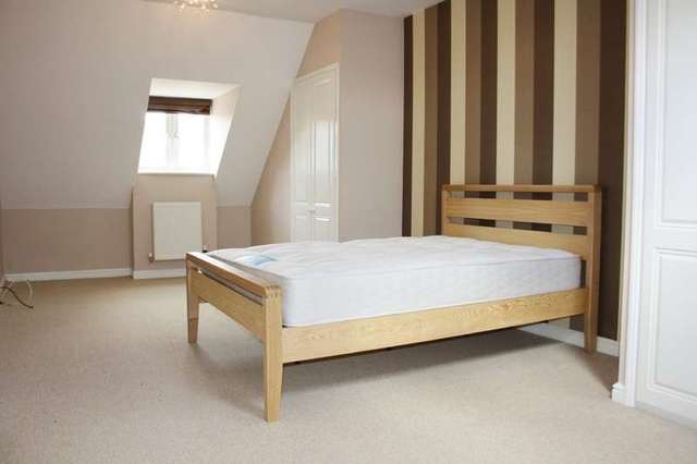  Image of 1 bedroom Detached house to rent in Finbracks Stevenage SG1 at Stevenage  Stevenage, SG1 6HB