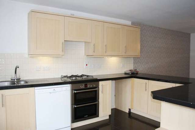  Image of 1 bedroom Detached house to rent in Finbracks Stevenage SG1 at Stevenage Stevenage, SG1 6HB