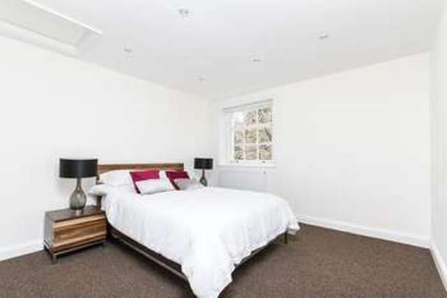  Image of 4 bedroom Flat to rent in Finchley Road London NW8 at Finchley Road  London, NW8 6EB