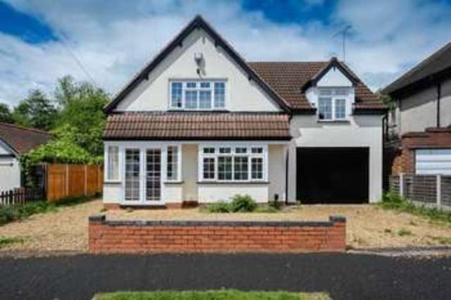  Image of 4 bedroom Detached house for sale in Fir Tree Road Wolverhampton WV3 at Fir Tree Road Finchfield Wolverhampton, WV3 8AN