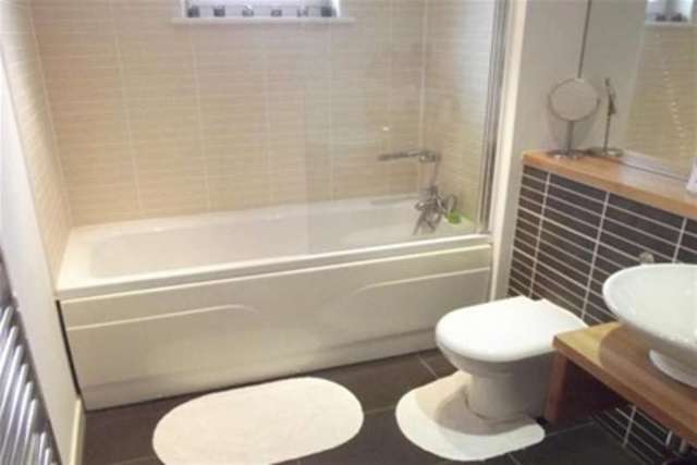  Image of 2 bedroom Flat to rent in Firhill Road Glasgow G20 at Glasgow, G20 7AL