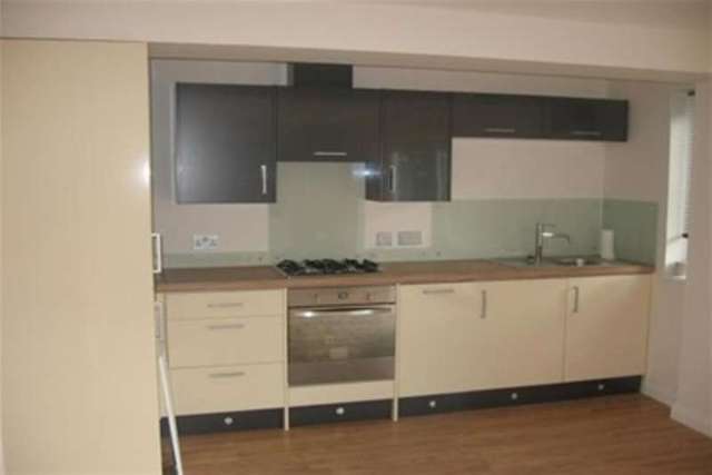  Image of 1 bedroom Flat to rent in Castle Fold Penwortham Preston PR1 at Preston, PR1 9TL