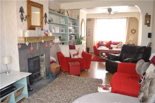  Image of 3 bedroom Semi-Detached house for sale in Florian Avenue Sutton SM1 at Surrey, SM1 3QH