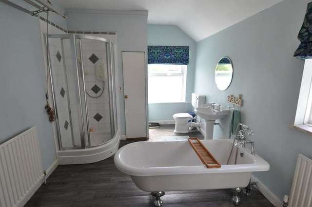  Image of 2 bedroom Semi-Detached house for sale in Fordhouse Lane Stirchley Birmingham B30 at Fordhouse Lane Stirchley Birmingham, B30 3BS
