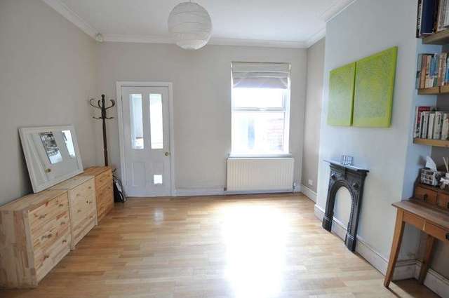  Image of 2 bedroom Semi-Detached house for sale in Fordhouse Lane Stirchley Birmingham B30 at Fordhouse Lane Stirchley Birmingham, B30 3BS