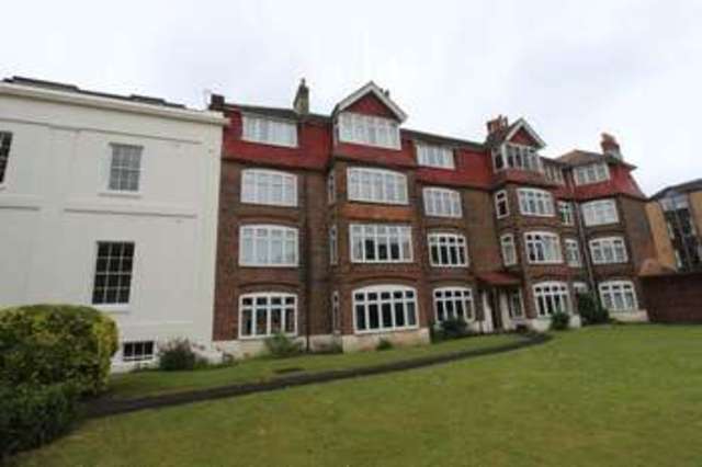  Image of 4 bedroom Flat to rent in Devonshire Road Southampton SO15 at Devonshire Road Polygon Southampton, SO15 2GR