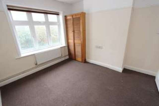  Image of 4 bedroom Flat to rent in Devonshire Road Southampton SO15 at Devonshire Road Polygon Southampton, SO15 2GR