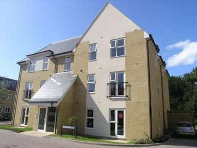  Image of 1 bedroom Flat to rent in Lindoe Close Southampton SO15 at Lindoe Close  Southampton, SO15 2SN