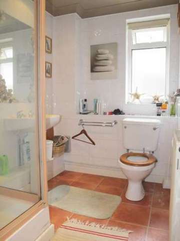  Image of 1 bedroom Detached house to rent in Winchester Road Shirley Southampton SO16 at Winchester Road  Southampton, SO16 7DH