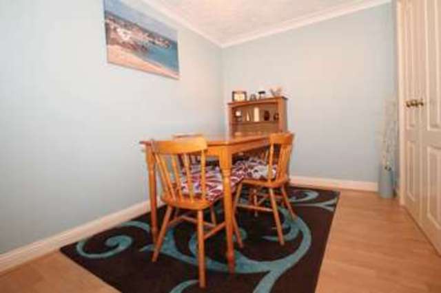  Image of 3 bedroom Detached house for sale in Hilldown Road Hemel Hempstead HP1 at Hilldown Road Gadebridge Hemel Hempstead, HP1 3JD