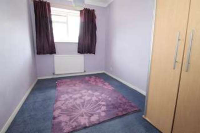  Image of 3 bedroom Detached house for sale in Hilldown Road Hemel Hempstead HP1 at Hilldown Road Gadebridge Hemel Hempstead, HP1 3JD