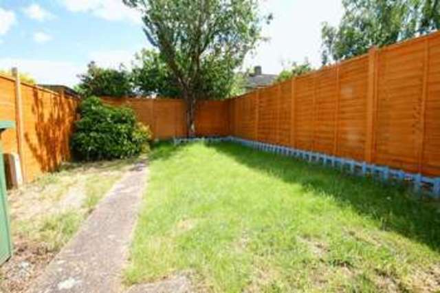  Image of 3 bedroom Detached house for sale in Hilldown Road Hemel Hempstead HP1 at Hilldown Road Gadebridge Hemel Hempstead, HP1 3JD