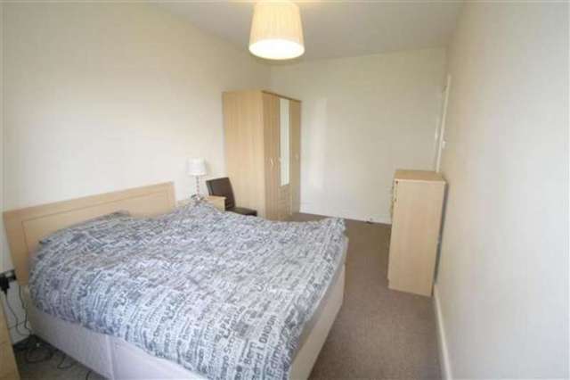  Image of 2 bedroom Apartment for sale in Garden Street North Halifax HX3 at Northowram, HX3 6BP