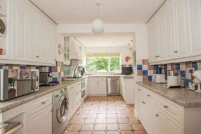  Image of 3 bedroom Detached house for sale in Gaskyns Close Rudgwick Horsham RH12 at Rudgwick Horsham Rudgwick, RH12 3HE