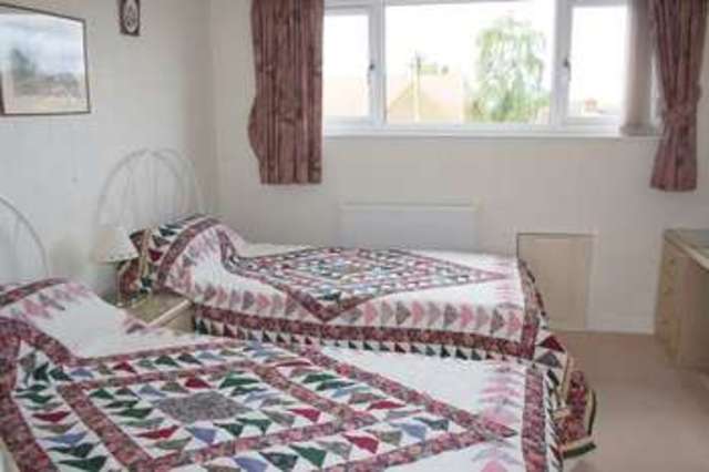  Image of 4 bedroom Detached house for sale in George Lane Wyre Piddle Pershore WR10 at George Lane Wyre Piddle Pershore, WR10 2HX
