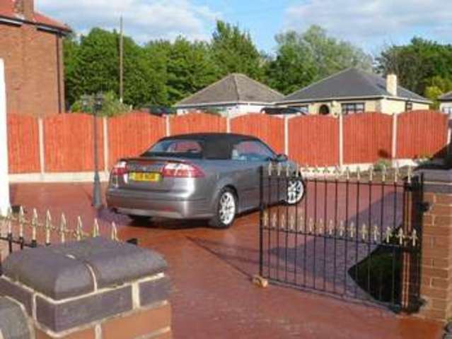  Image of 3 bedroom Semi-Detached house to rent in Georgina Avenue Bilston WV14 at Georgina Avenue  Bilston, WV14 8UX