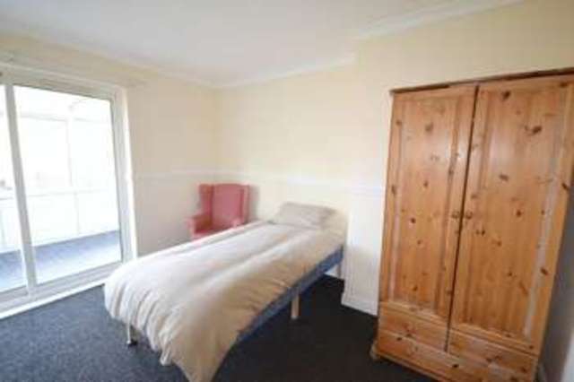  Image of 1 bedroom Semi-Detached house to rent in Gerald Road Barnsley S70 at Gerald Road  Barnsley, S70 3BL