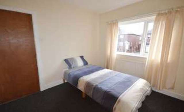  Image of 1 bedroom Semi-Detached house to rent in Gerald Road Barnsley S70 at Gerald Road  Barnsley, S70 3BL