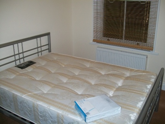  Image of 1 bedroom Flat to rent in Gifford Street London N1 at Gifford Street  Islington, N1 0DF