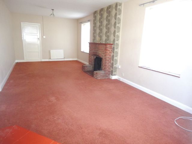  Image of 3 bedroom Detached house for sale in Gillmore Road Weston-super-Mare BS22 at Gillmore Road  Weston-Super-Mare, BS22 8JG