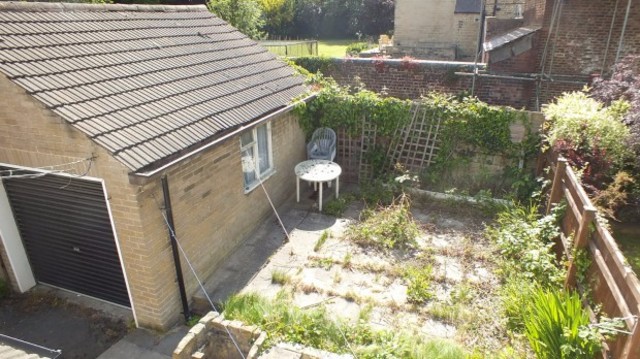  Image of 3 bedroom Semi-Detached house for sale in Glebelands Drive Headingley Leeds LS6 at Glebelands Drive  Leeds, LS6 4AG