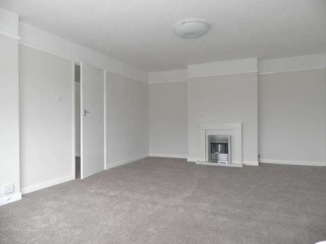  Image of 2 bedroom Detached house for sale in Glenburnie Road Bideford EX39 at Glenburnie Road  Bideford, EX39 2LW
