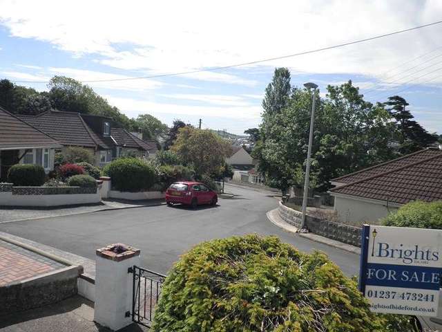  Image of 2 bedroom Detached house for sale in Glenburnie Road Bideford EX39 at Glenburnie Road  Bideford, EX39 2LW
