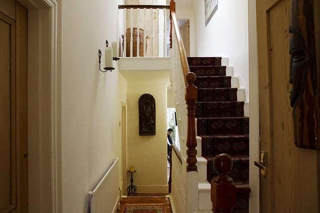  Image of 4 bedroom Flat for sale in Glendale Avenue London N22 at Glendale Avenue  Wood Green, N22 5AH