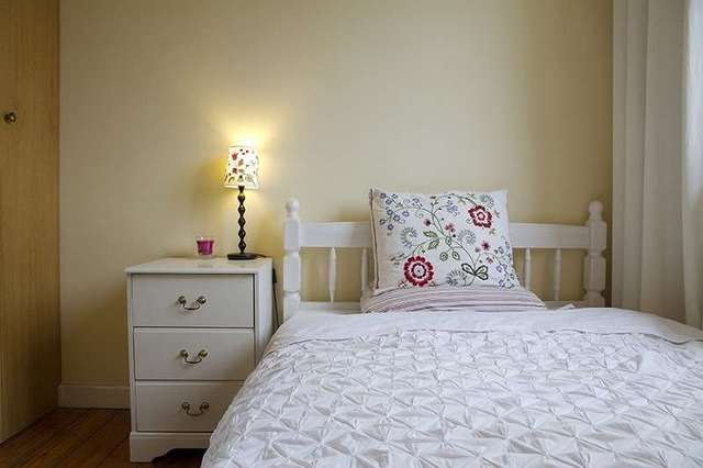  Image of 4 bedroom Flat for sale in Glendale Avenue London N22 at Glendale Avenue  Wood Green, N22 5AH