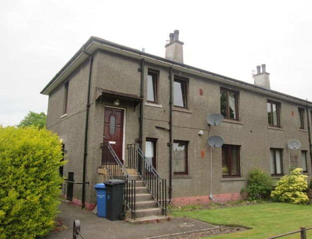  Image of 2 bedroom Flat to rent in Glenmarkie Terrace Dundee DD3 at Lochee East Dundee Dundee, DD3 8DT