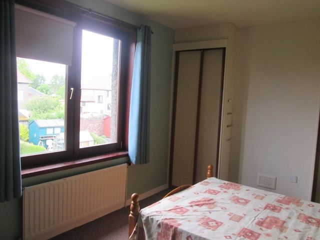  Image of 2 bedroom Flat to rent in Glenmarkie Terrace Dundee DD3 at Lochee East Dundee Dundee, DD3 8DT