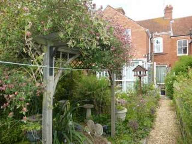  Image of 3 bedroom Terraced house for sale in Glenville Road Yeovil BA21 at Glenville Road  Yeovil, BA21 5AF