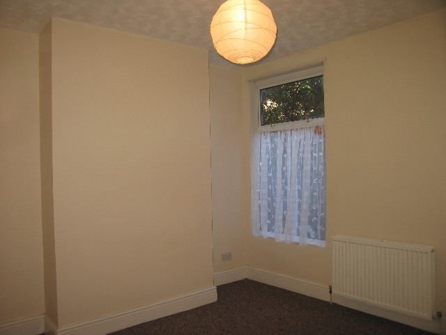  Image of 3 bedroom Detached house to rent in Goddard Avenue Hull HU5 at HULL, HU5 2BA