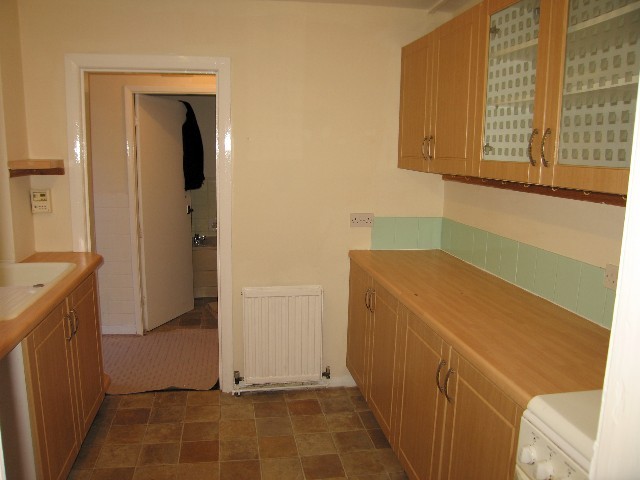  Image of 3 bedroom Detached house to rent in Goddard Avenue Hull HU5 at HULL, HU5 2BA