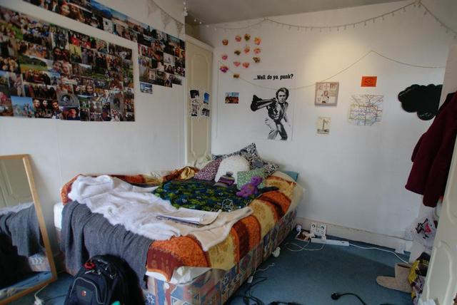 Image of 3 bedroom Maisonette to rent in Goldhawk Road London W12 at Shepherds Bush, W12 8QP